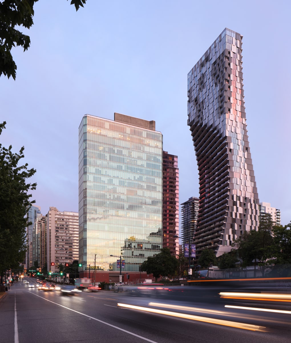 Vancouver Ashleigh Oakridge - Alberni Building