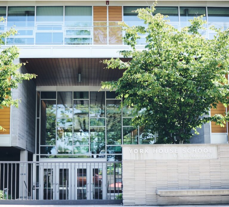 Premium schools near Oakridge Vancouver in a family-friendly neighbourhood