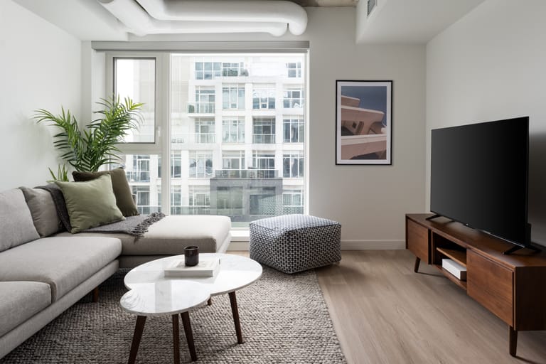 STYLISH, VERSATILE RENTAL HOMES